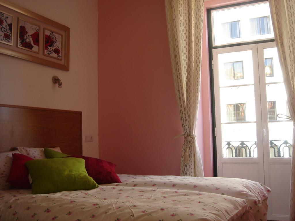 Baixa Guesthouse Lisbon Bilik gambar